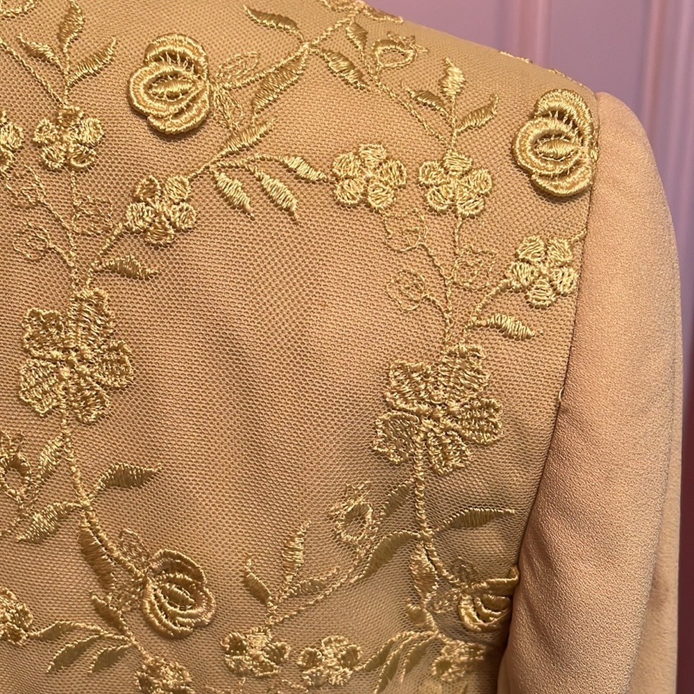 Newport News Easy Style Pant Suit - Picture 5 of 12